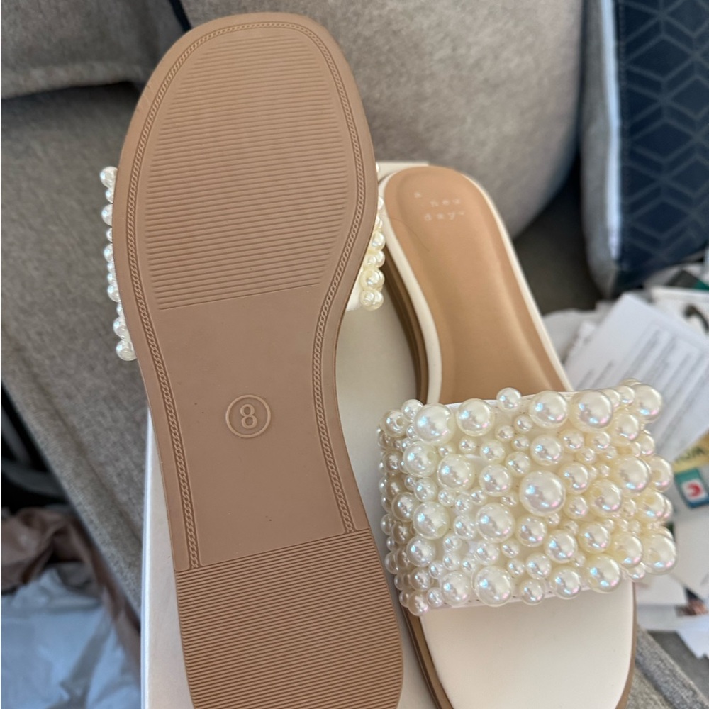 A New Day Jasmine Pearl Slide Sandals size 8 - Picture 6 of 6